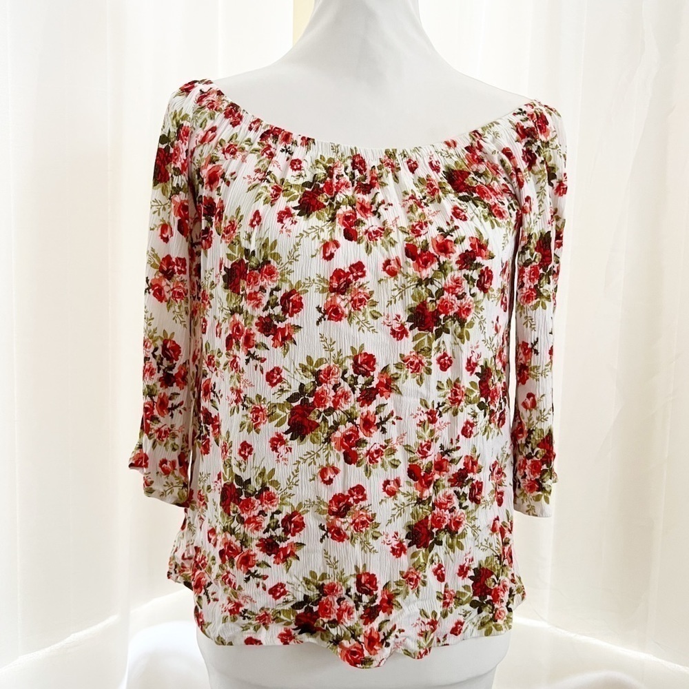 Neblina Floral Peasant Top Size M Off Shoulder Red Rose Bell Sleeve Boho